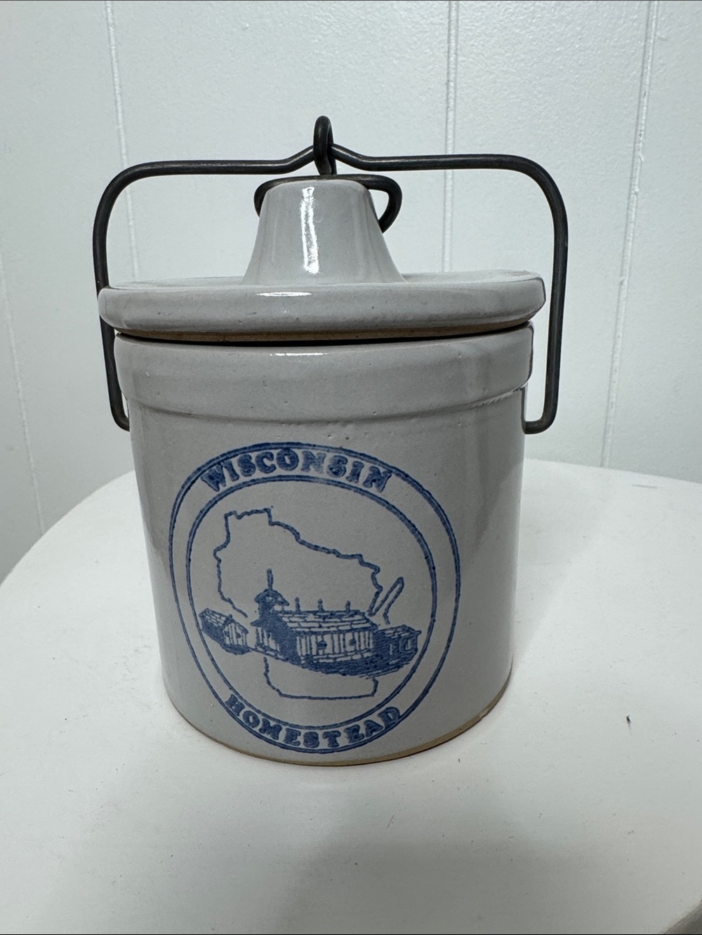 Vintage mini crock